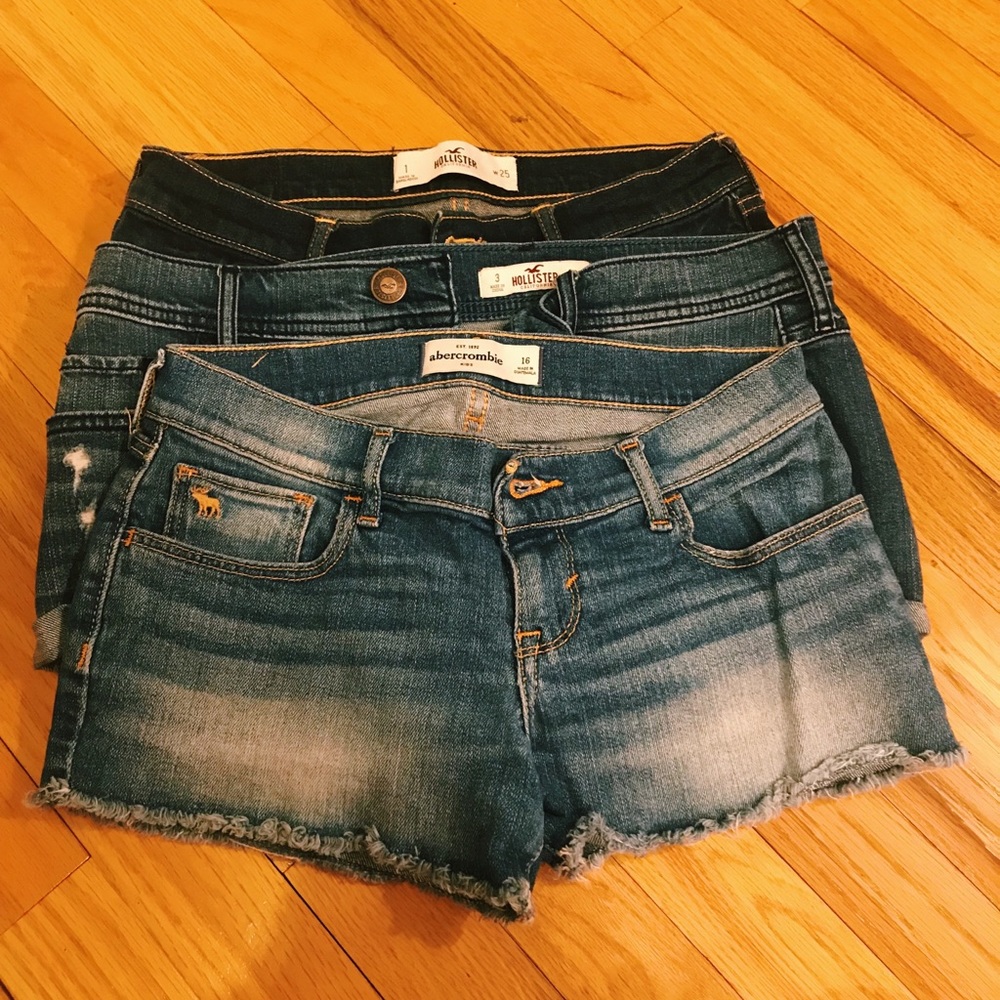 3 pairs of abrocrombie/holister jean shorts